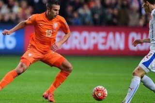 Euro 2016 : les Pays-Bas éliminés sur un incroyable but contre son camp de Robin van Persie