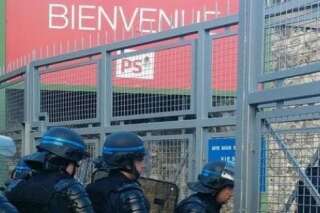 Protestations de chômeurs devant les Etats généraux du PS: au moins 60 interpellations