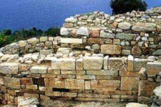 Des archéologues grecs pensent avoir trouvé la tombe d'Aristote