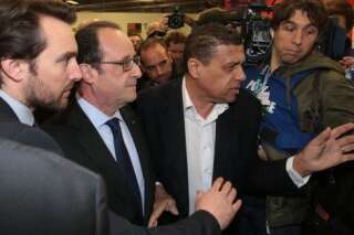 François Hollande arrive au Salon de l'agriculture sous les huées des éleveurs