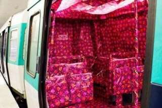 PHOTOS. Pour Noël, une rame du métro parisien est recouverte de papier cadeau