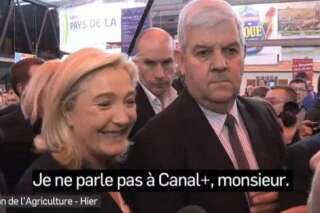 VIDÉO. Marine Le Pen refuse de répondre à Canal+ au Salon de l'agriculture: entre le FN et la chaîne cryptée, c'est compliqué