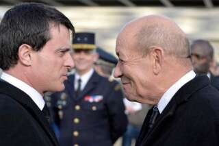 Défense: Valls écarte toute nouvelle coupe budgétaire pour la loi de programmation militaire