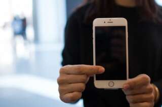 Dyegate : l'iPhone 6 changerait de couleur quand une poche de jeans déteint sur le plastique