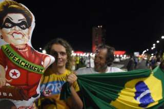 Dilma Rousseff, présidente la plus impopulaire de l'histoire du Brésil, risque la destitution pour de bon