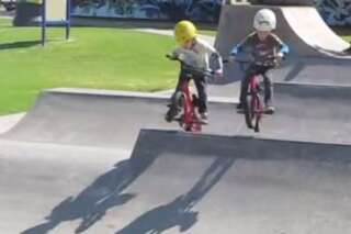 VIDÉO. Ces jumeaux de 4 ans sont des prodiges du BMX