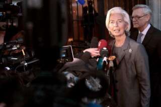 Affaire Tapie: Christine Lagarde placée sous le statut de témoin assisté après son audition par la CJR