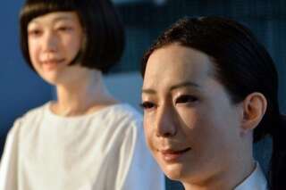 Des robots présentatrices de télévision au Japon