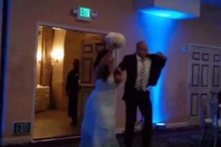 VIDEO. Une demoiselle d'honneur assommée par un garçon d'honneur en pleine danse lors d'un mariage