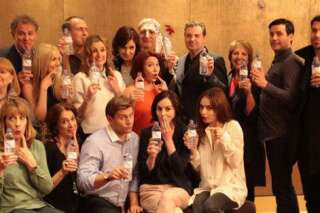Une photo de la saison 5 de Downton Abbey gâchée par une bouteille d'eau en plastique
