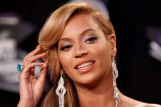 VIDEO. En plein concert à Montréal, Beyoncé se coince les cheveux dans un ventilateur