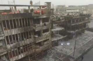 Attentat à Bagdad: Les images impressionnantes prises par un drone après l'attentat-suicide dans le quartier de Karrada
