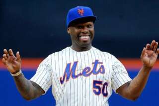 VIDÉO. 50 Cent a donné le pire coup d'envoi de l'histoire du baseball