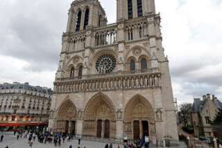 Un homme se suicide dans la cathédrale Notre-Dame, évacuée par la police