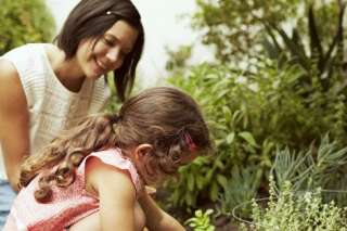 Pourquoi apprendre le jardinage à son enfant est une excellente idée