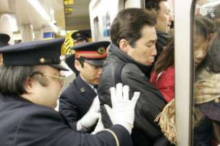 Foule dans le métro : enfin une astuce pour que les gens ne vous collent plus