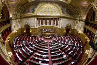 La réforme qui pénalise l'absentéisme des sénateurs par des sanctions financières adoptée par le Sénat