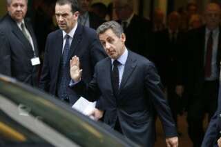 Sarkozy se dit prêt à se lancer dans le monde des affaires mais n'exclut pas un retour en politique