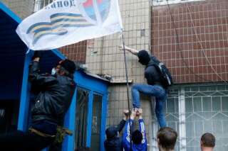 Ukraine: les séparatistes russes maintiennent la tenue du référendum dans l'Est