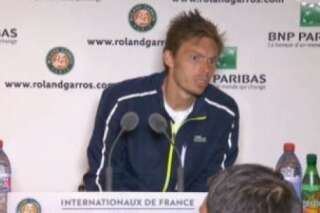 VIDÉO. Roland-Garros 2014: Mahut face à la bourde d'un journaliste américain