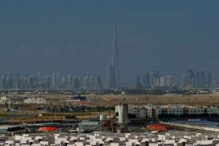 Les Émirats arabes unis voudraient construire une montagne artificielle pour faire pleuvoir