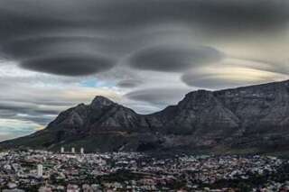 VIDÉO. Des nuages en forme d'ovni au-dessus de l'Afrique du Sud