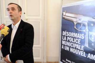 Béziers: Robert Ménard rabote les subventions des associations mais dope le budget communication
