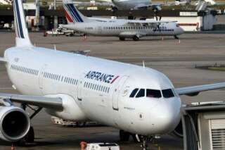 Air France: plus d'un avion sur deux toujours immobilisé, négociations au point mort