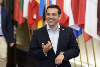 Dette grecque: Alexis Tsipras demande à Bruxelles une extension de son programme de redressement jusqu'en mars 2016
