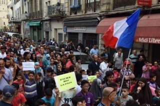 Robert Ménard: des centaines de manifestants à Béziers pour protester contre les propos du maire