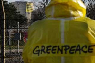 Nucléaire: EELV réclame l'impunité pour les militants de Greenpeace et la fermeture de Fessenheim