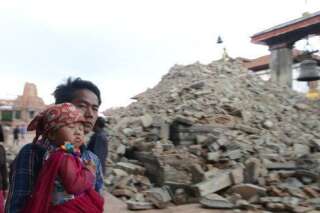 Népal: le bilan du séisme dépasse les 4300 morts, 8 millions de personnes affectées