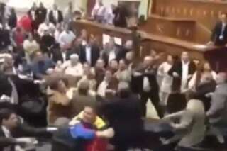 Venezuela: bagarre à l'Assemblée entre députés chavistes et de l'opposition