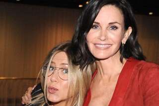 Courtney Cox en a marre que Jennifer Aniston soit associée au divorce de Brad Pitt et Angelina Jolie