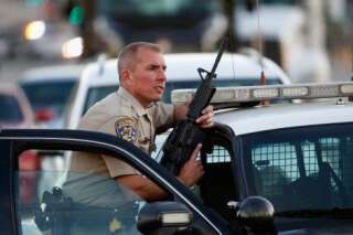 Une fusillade à San Bernardino aux États-Unis fait au moins 14 morts, les deux tireurs abattus et identifiés
