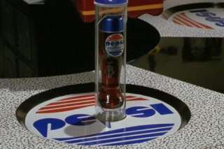 VIDÉO. Pepsi de retour vers le futur : la marque commercialise une édition limitée de la bouteille du film