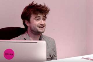 VIDEO. Daniel Radcliffe joue les réceptionnistes pendant une heure pour le magazine Nylon