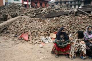 EN DIRECT. Népal: les suites du séisme qui a fait au moins 2000 morts