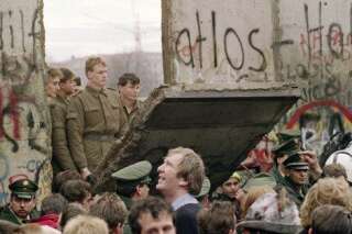 Chute du mur de Berlin, 25 ans après: revivez l'événement historique heure par heure