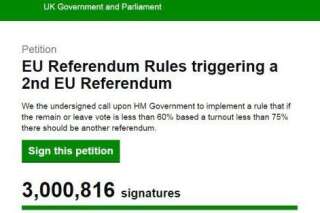Plus de trois millions de signatures pour une pétition demandant un 2e référendum sur le Brexit