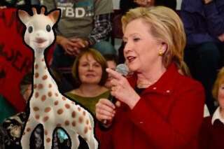 VIDÉO. Hillary Clinton vient de découvrir Sophie la girafe (il était temps)