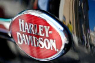Le pape vend sa Harley-Davidson aux enchères pour les sans-abris