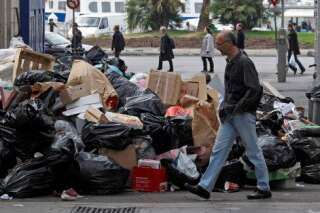 Un Marseillais offre 50 euros à qui ramassera un déchet pour le jeter à la poubelle