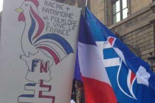 PHOTOS. 1er mai: les slogans et pancartes du défilé du FN