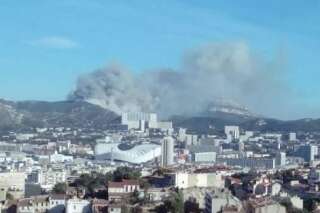 Violent départ d'incendie au sud de Marseille dans le massif des Calanques
