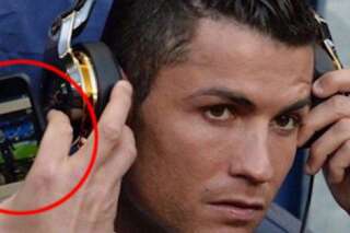 VIDÉO. Que fait Cristiano Ronaldo quand il ne prépare pas un match? Il regarde une vidéo de lui-même