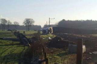 PHOTOS. Au moins un mort et plusieurs blessés dans un accident de train à Dalfsen, aux Pays-Bas