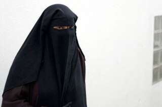 La femme au niqab de Trappes condamnée à un mois de prison avec sursis