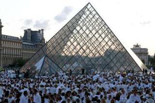 Paris: 11.000 invités pour Le Dîner en blanc 2013 au Trocadéro et au Louvre