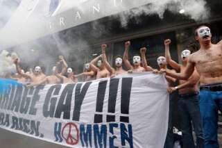 Francs-maçons: des opposants au mariage gay manifestent devant le Grand Orient de France‎
